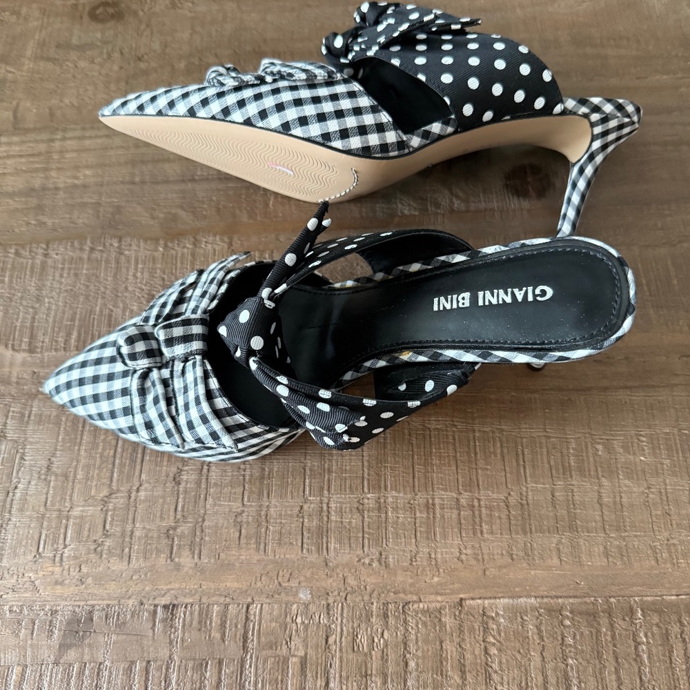 NWOT Gianni bini shoes
